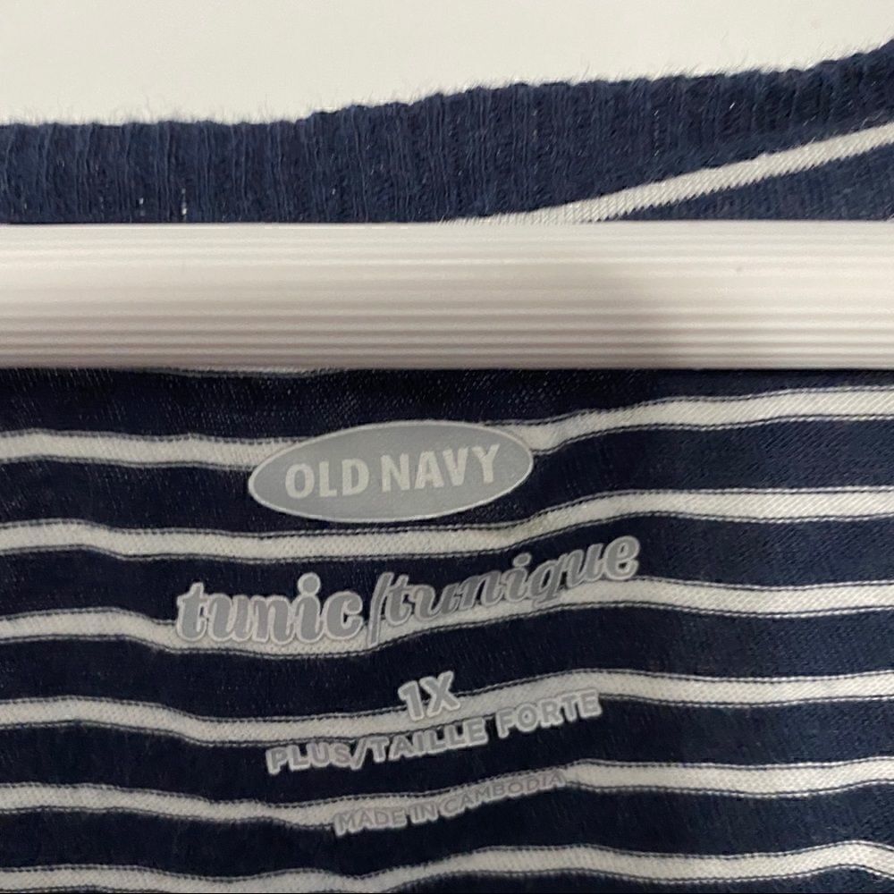 Old Navy Tunic Striped blue white shirt sleeve ribbed collar size 1X - Picture 3 of 5